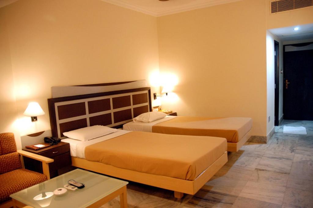 Hotel Abu Palace Τσενάι Δωμάτιο φωτογραφία